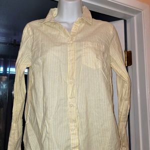 Banana Republic Button Down long sleeve shirt